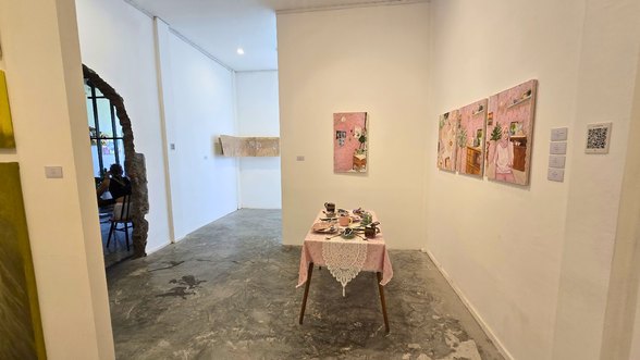 Second gallery room at Purga ArtSpace with a small installation
